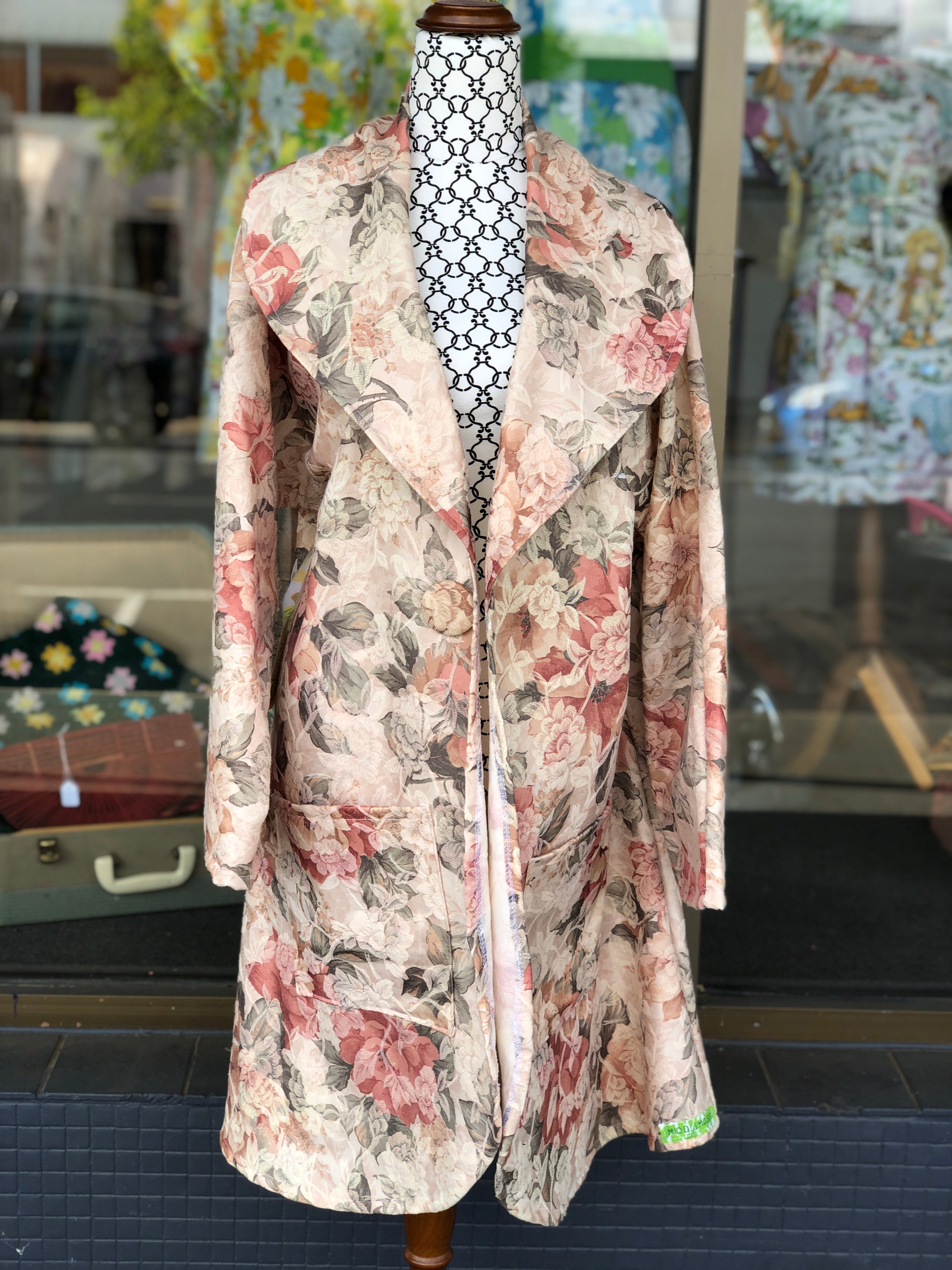 Vintage on sale floral coat